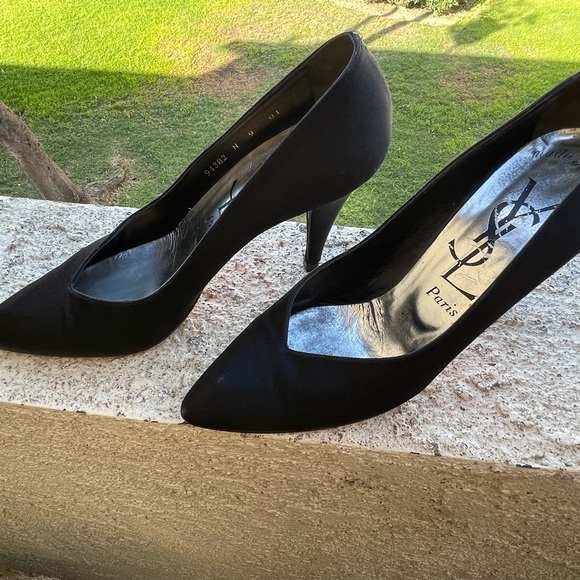 YSL HELL SIZE N 9 - Picture 9 of 17